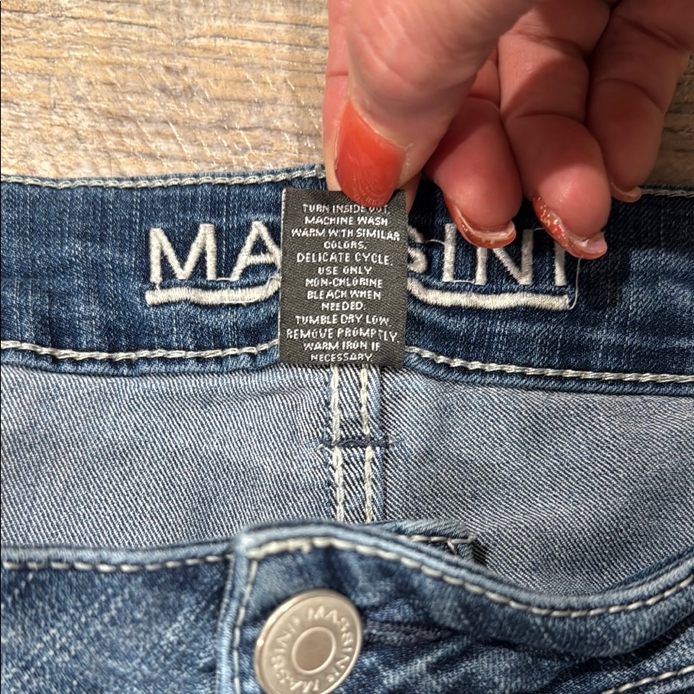 Massini Blue Ankle Cropped Jeans with Embroidered Hem - Picture 4 of 7